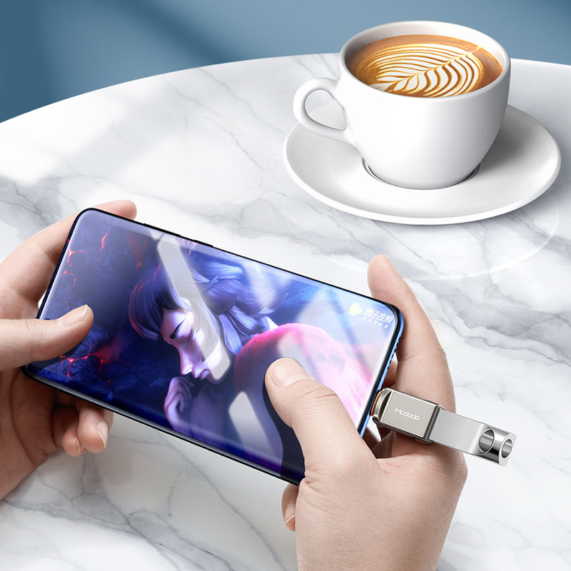 مبدل OTG USB-C مک دودو مدل OT-8730