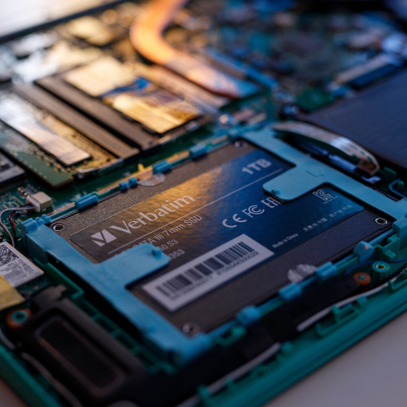 اس اس دی اینترنال SATA III ورباتیم مدل VI550 S3 ظرفیت 1 ترابایت
